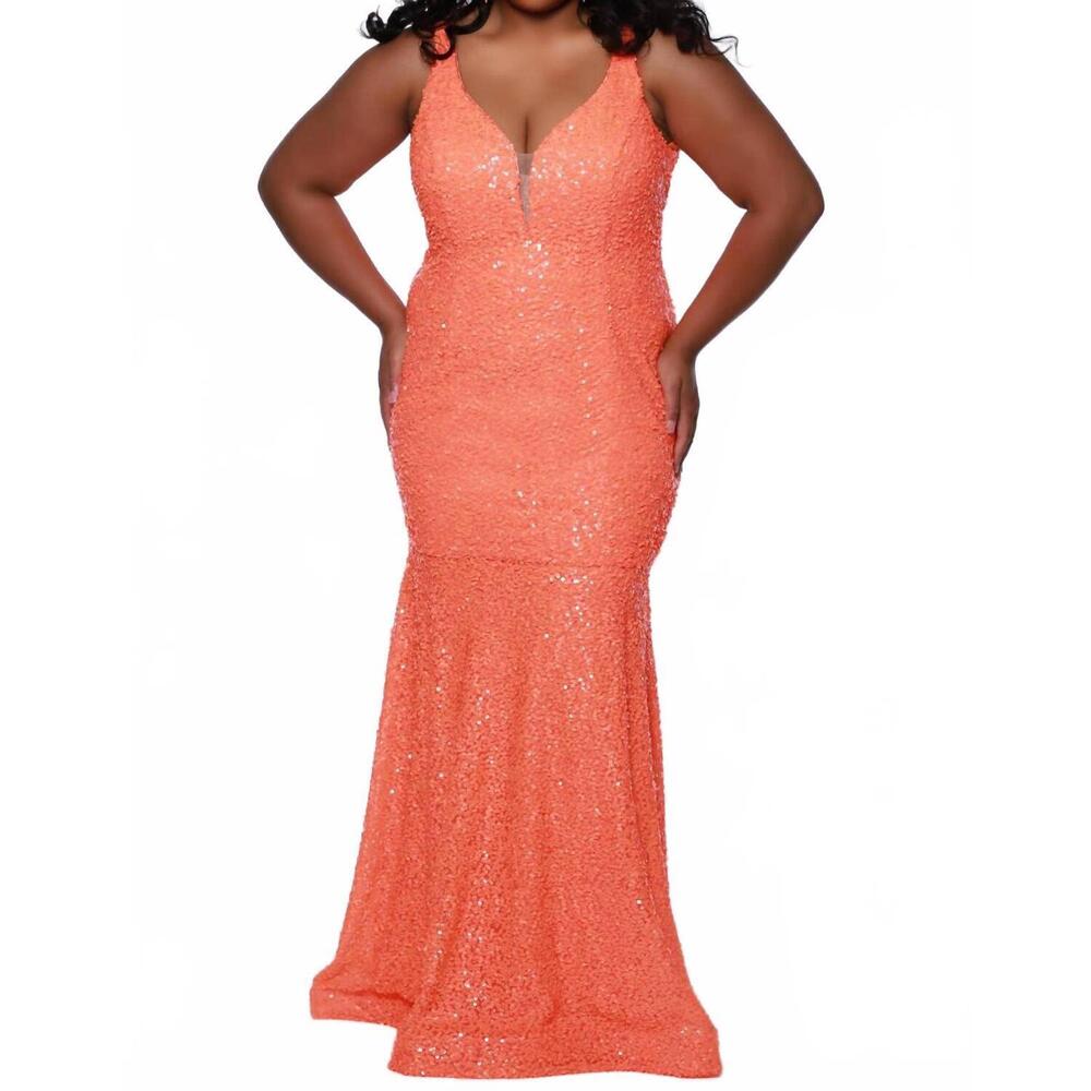 NEW SYDNEY'S CLOSET deep v-neckline trumpet gown in tangelo